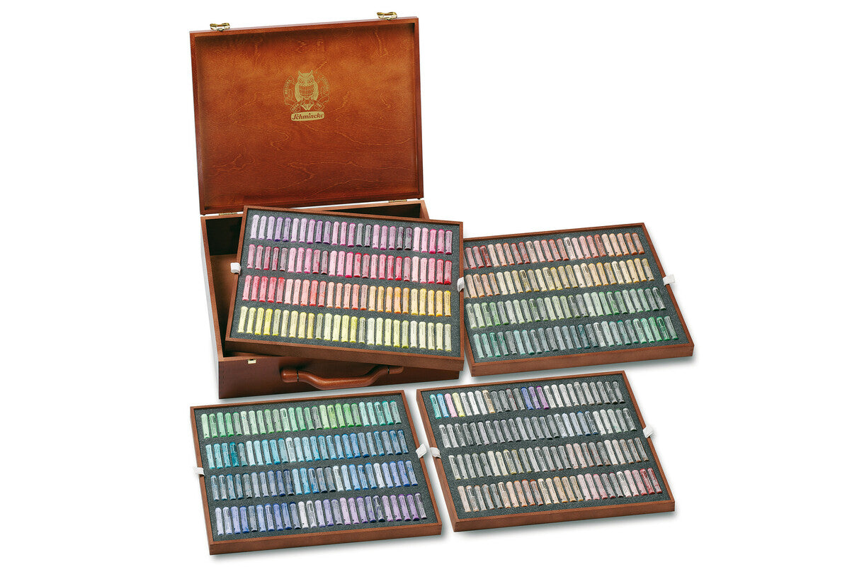Casetă din lemn cu pasteluri uscate Schmincke – 400 buc