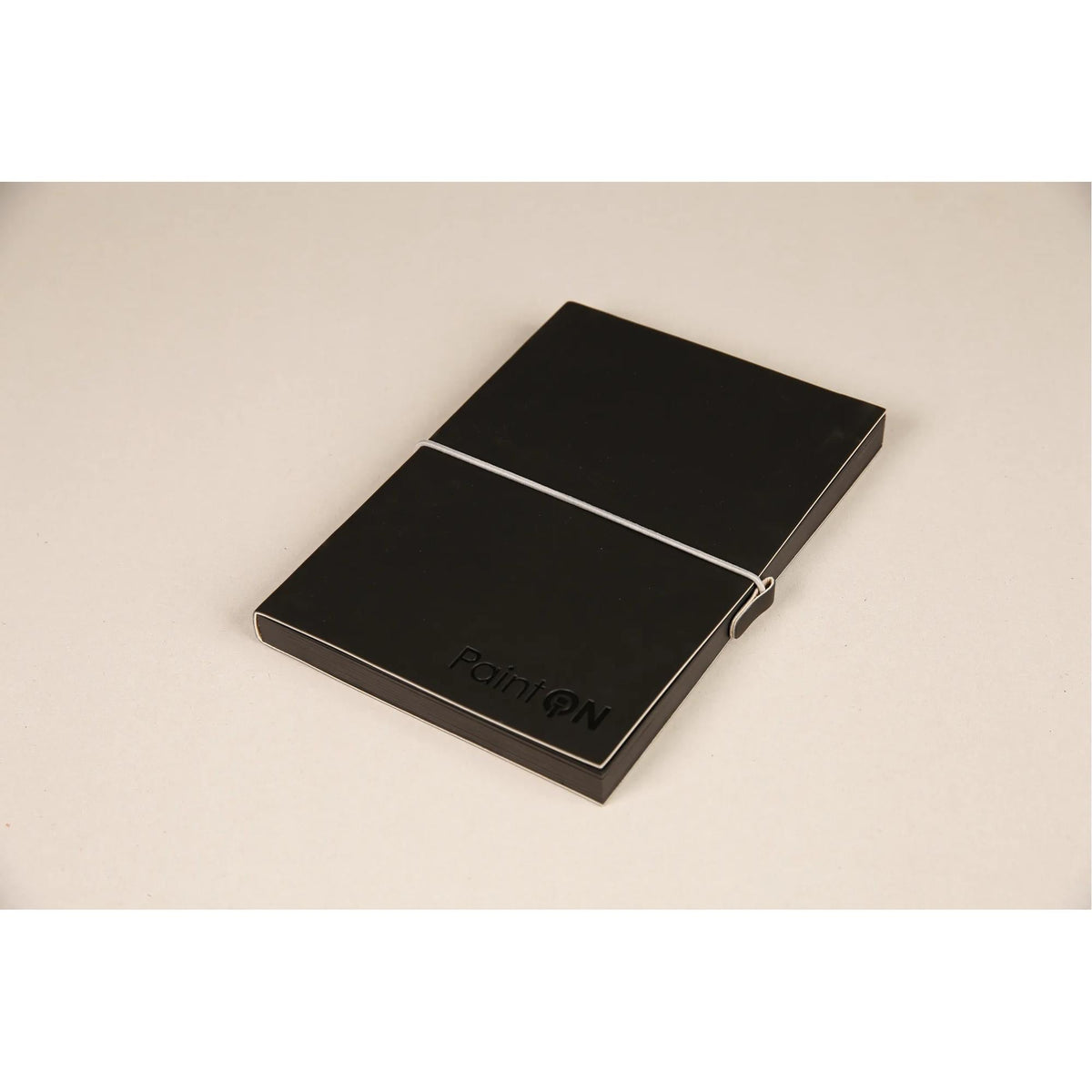 Bloc hârtie CLAIREFONTAINE Paint'On negru 250 g/m² - 32 file (A5 – 14 x 14 cm)