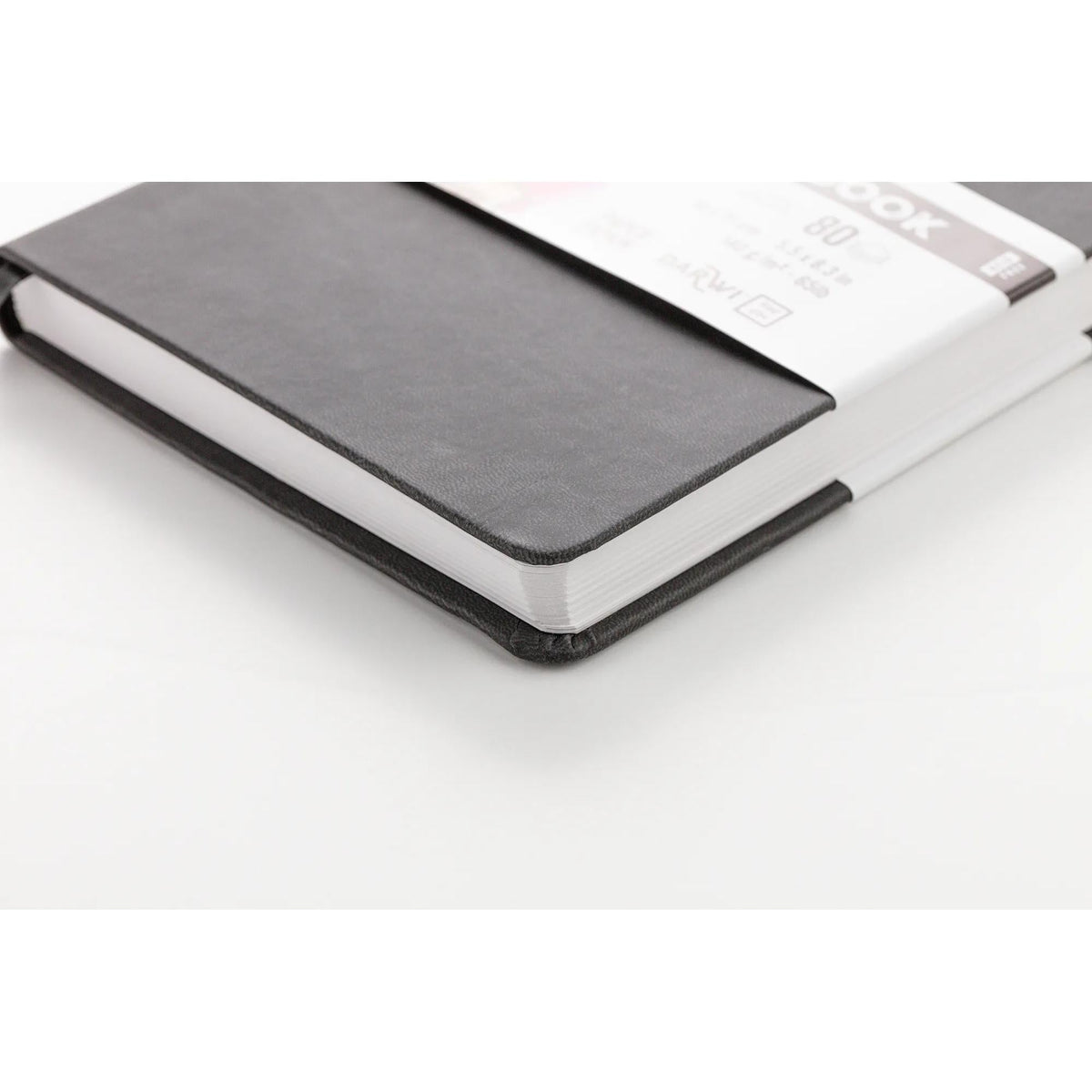 Caiet de schițe DARWI Black A4 140 g 80F