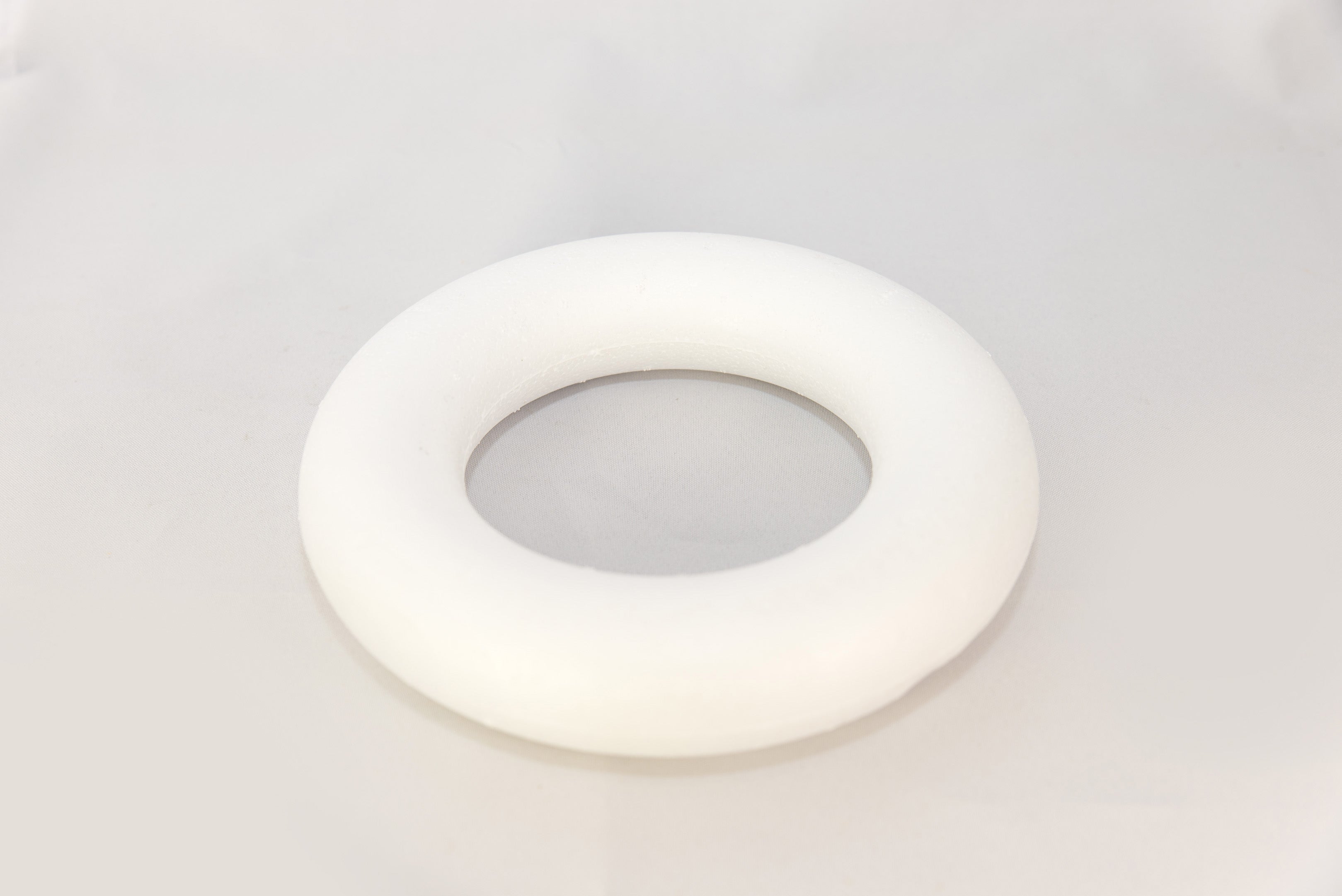 coroana din polistiren 22 cm ro pnt197