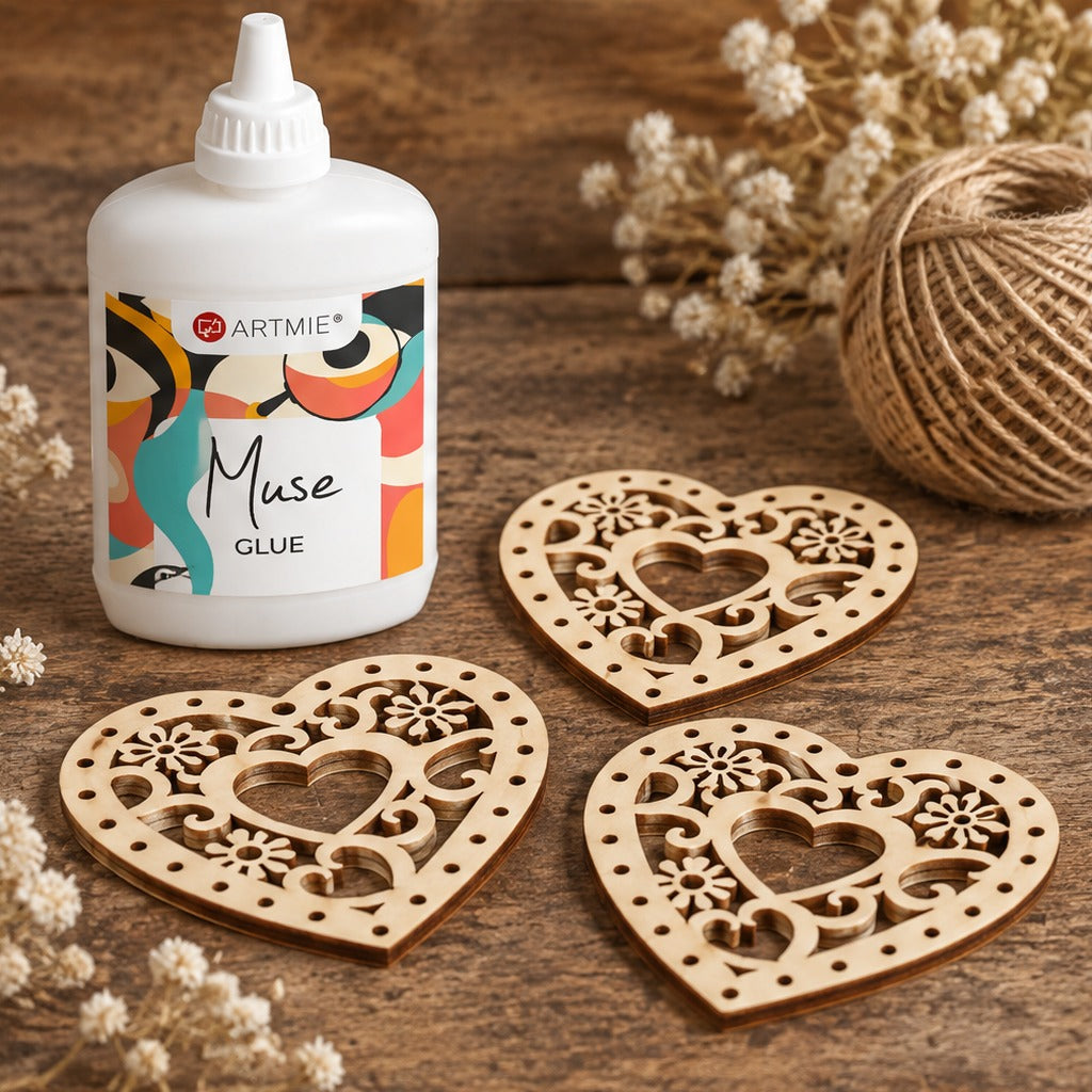 Decupaje din lemn inimioară cu ornament 5 x 5 cm - set 5 buc
