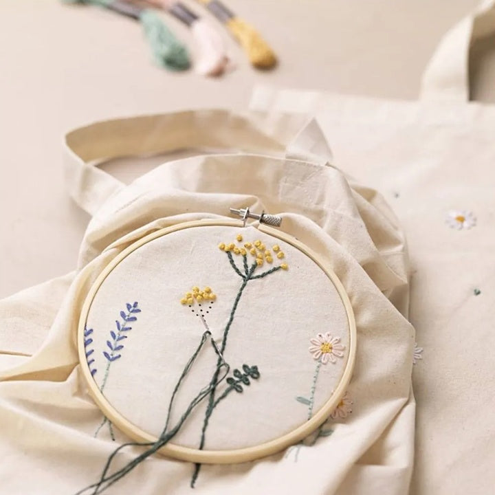 kit de broderie pentru incepatori flori ro cch970851