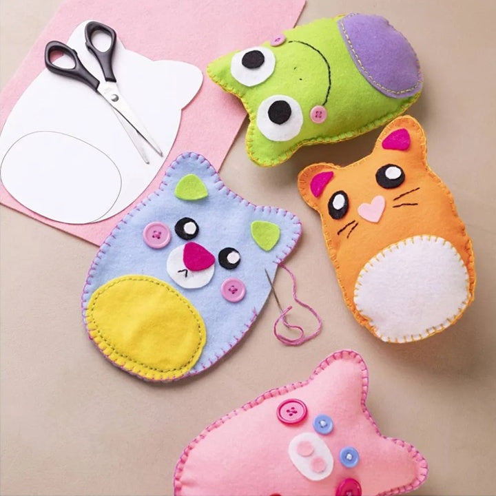 kit de cusut creativ ursuleti de plus ro cch977540