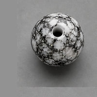 Mărgele rotunde din sticlă cu efect marmorat 8 mm – 15 buc – gri-negru