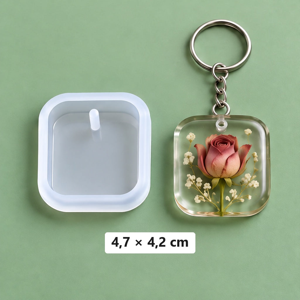 formă pătrată 4,7 × 4,2 cm + 3 inele pentru breloc