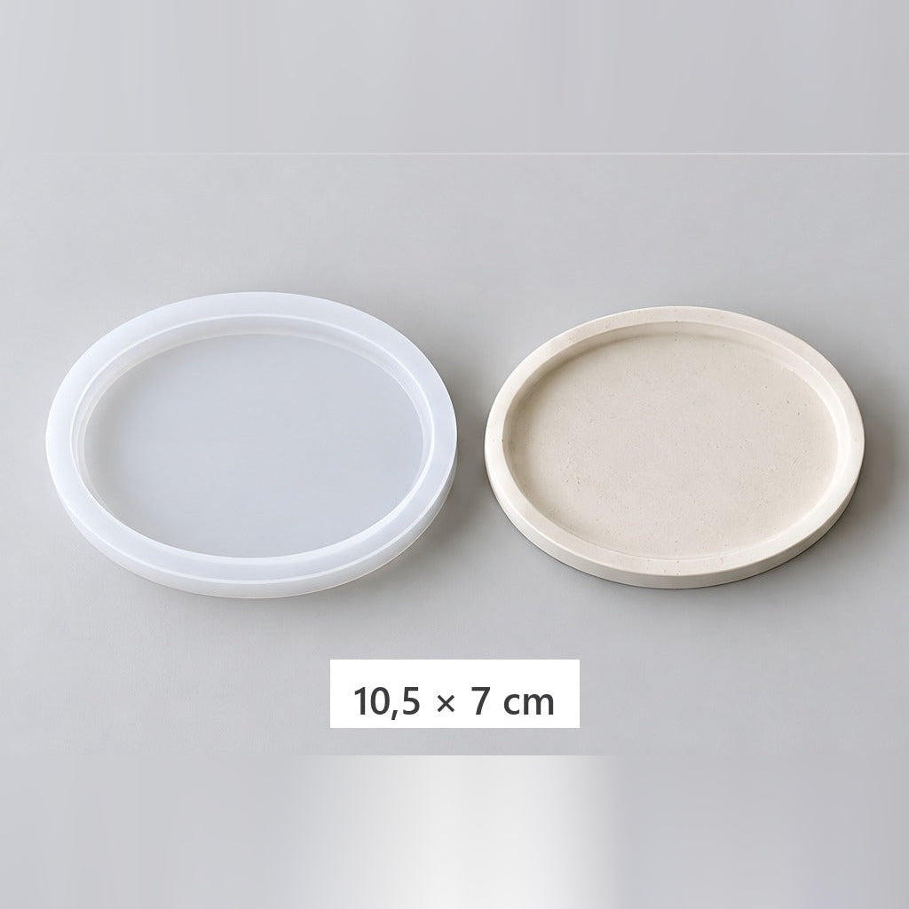 Matriță flexibilă din silicon pentru turnare tăvițe și suporturi – suport oval – 10,5 × 7 cm