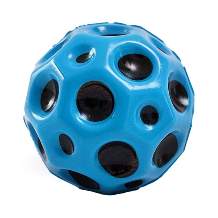 minge antistres fidget crater ball