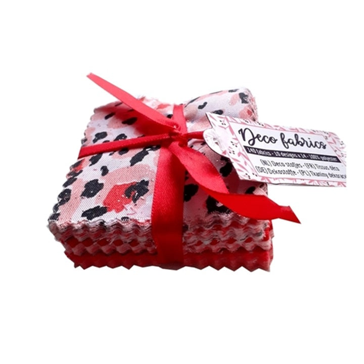 Mini țesături decorative pentru patchwork 140 buc - roșie