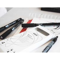 set de markere negre cu varfuri diferite 4 buc