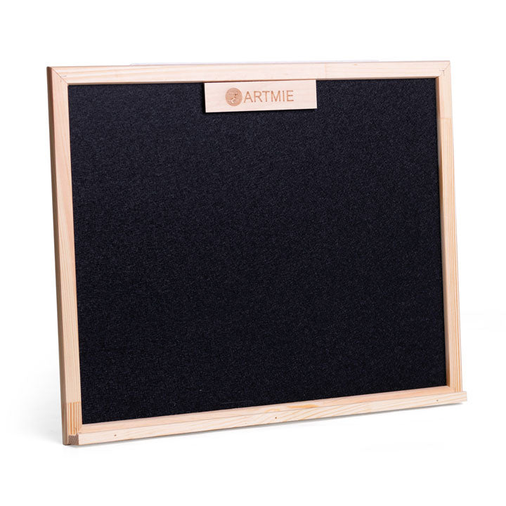 tabla magnetica cu doua fete pentru copii artmie 40 x 50 cm ro vlsrsgpt50083140
